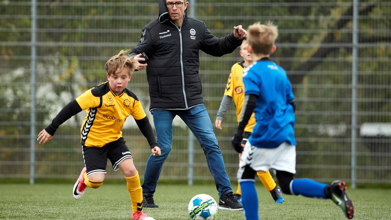 Lektor: Lukkede fodboldklubber har forværret børn og unges sundhed