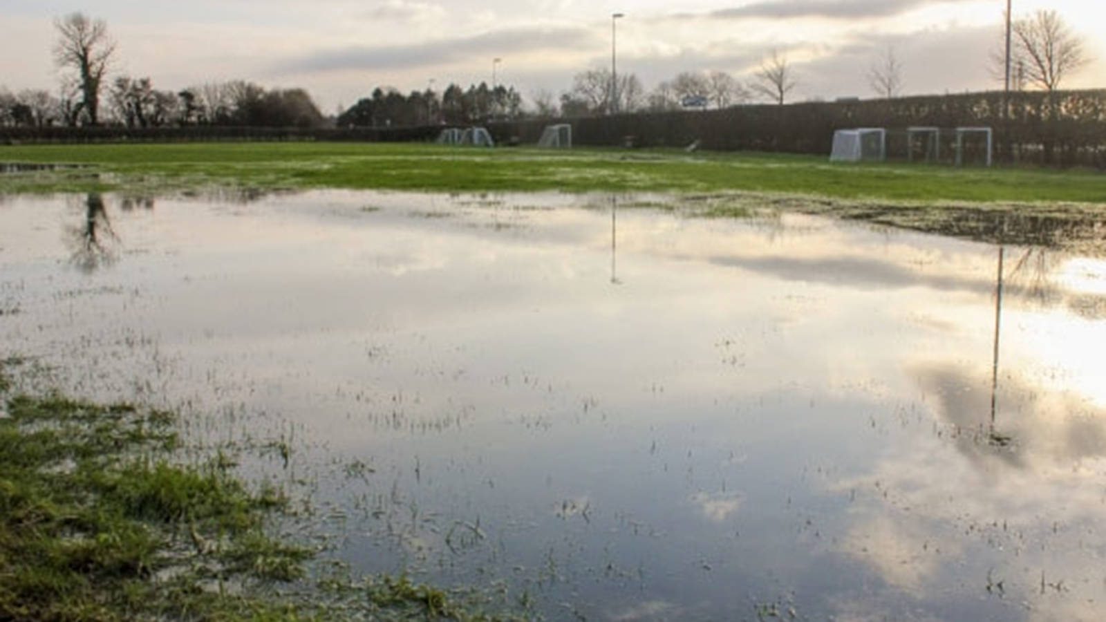 Konsekvenser af den våde vinter: Alle klubber opfordres til at være proaktive og fleksible
